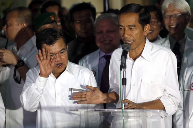 Jokowi-JK dan Istri Dikawal 37 Paspampres