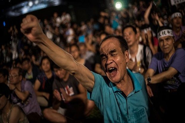 China Tolak Tuntutan Pemilu, Hong Kong Rusuh