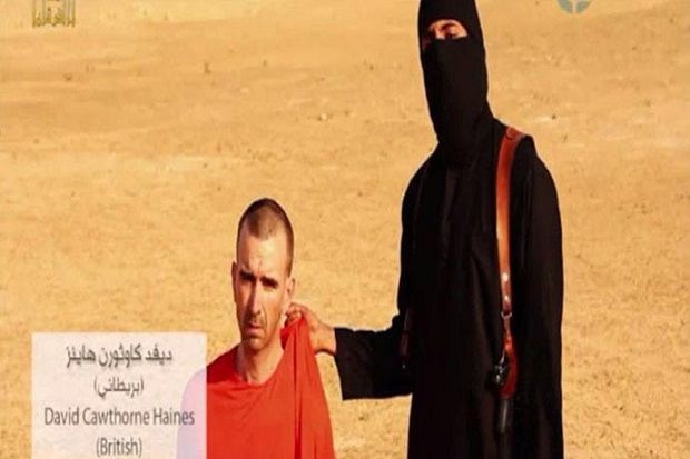 Usai Sotloff, Algojo ISIS akan Penggal Warga Inggris