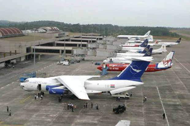 HUT TNI, Bandara Juanda Tetap Beroperasi
