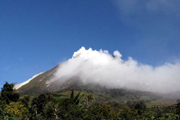 Aktivitas Gunung Slamet Menurun, Tim SAR Tetap Siaga