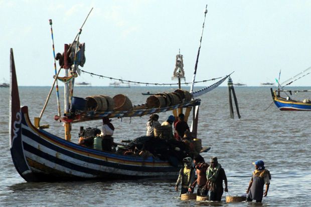 Paling Menderita dari Krisis BBM Nelayan di Luar Jawa
