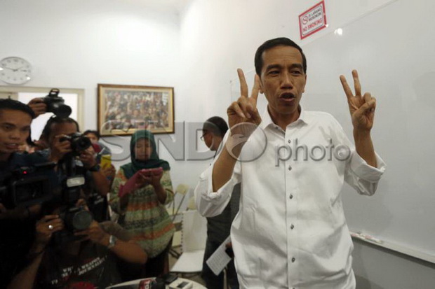 Jokowi Ngeles Soal Komposisi Menteri Parpol