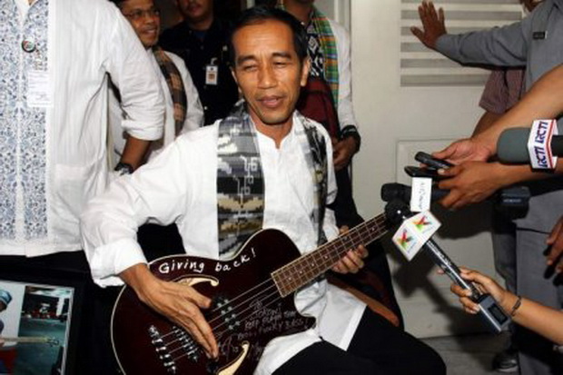 Gitar Bass Metallica Jokowi Dipajang di Museum Gratifikasi