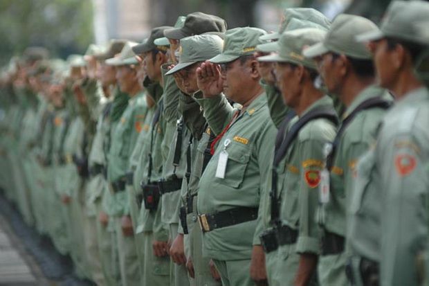 Tanggapan TNI Soal Pembubaran Hansip oleh SBY