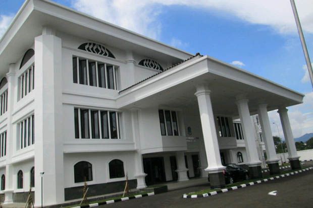 30 Anggota DPRD Jawa Barat Gadaikan SK Pelantikan