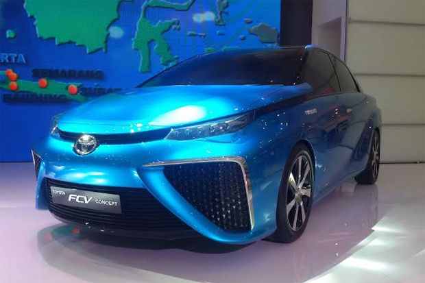 Mobil Hidrogen Toyota Lepas Tudung di IIMS