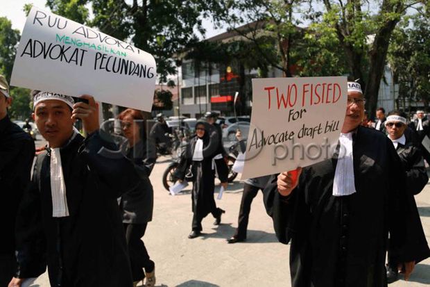 Ikadin Kecewa Sikap Peradi Kisruh RUU Advokat di DPR