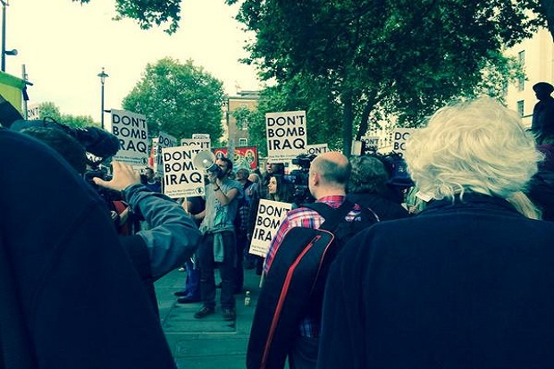 Demonstran London: Jangan Bom Irak dan Suriah!
