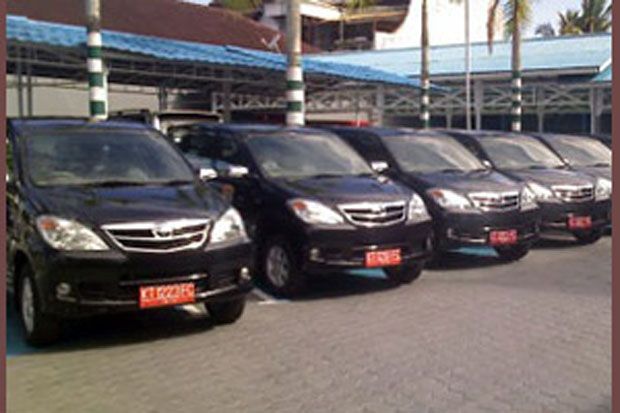 50 Mobil Dinas DPRD Surabaya Dibagikan