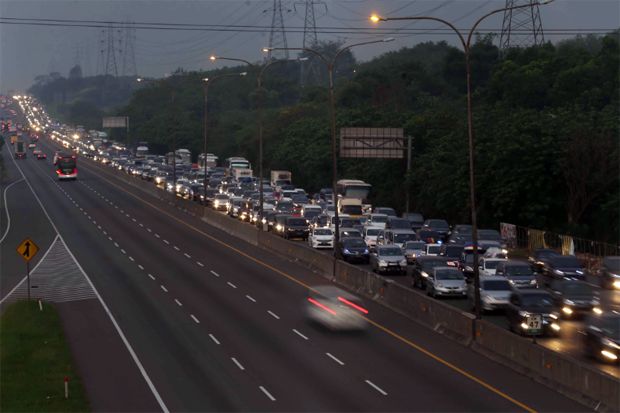 Anggaran Perbaikan Tol Jakarta-Cikampek Rp100 Miliar