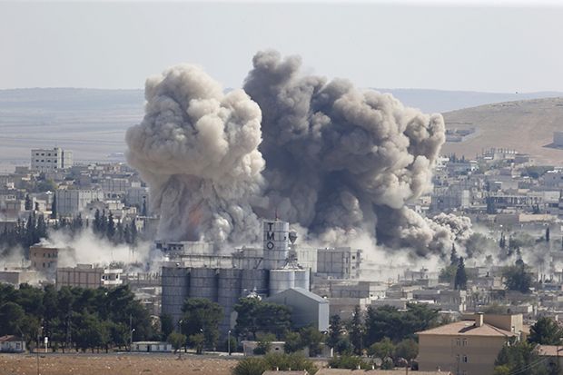 Serangan Udara Koalisi Internasional Hantam Basis ISIS