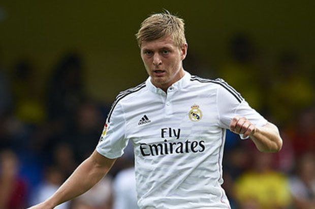 Kroos Ogah Jadi Pembanding Alonso