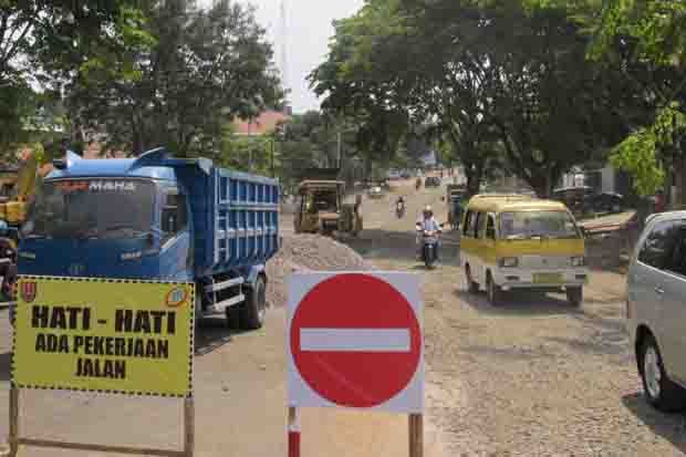 Pemkot Semarang Kebut Perbaikan Jalan