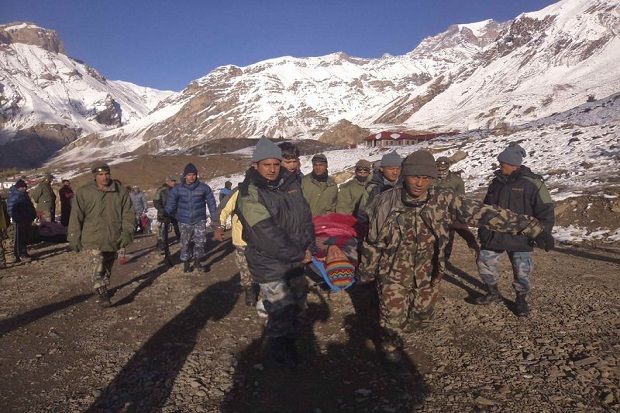 Lebih dari 100 Pendaki Himalaya Hilang, Puluhan Tewas