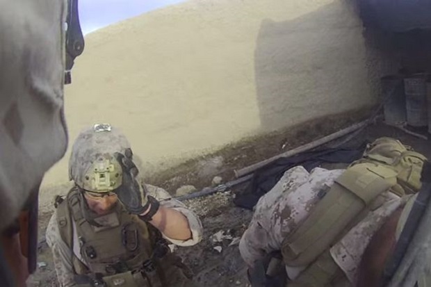 Sniper Taliban Tembak Kepala Marinir Amerika