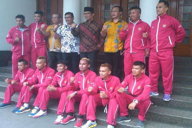 Wali Kota Bandung Lepas Timnas Homless World Cup