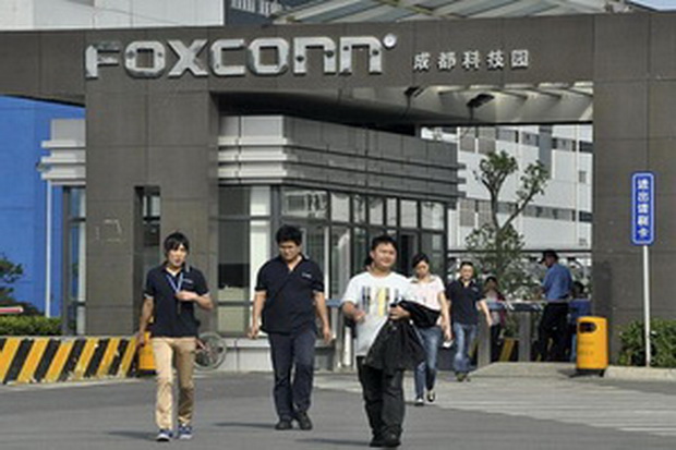 Investasi Foxconn Tunggu Jokowi Presiden RI