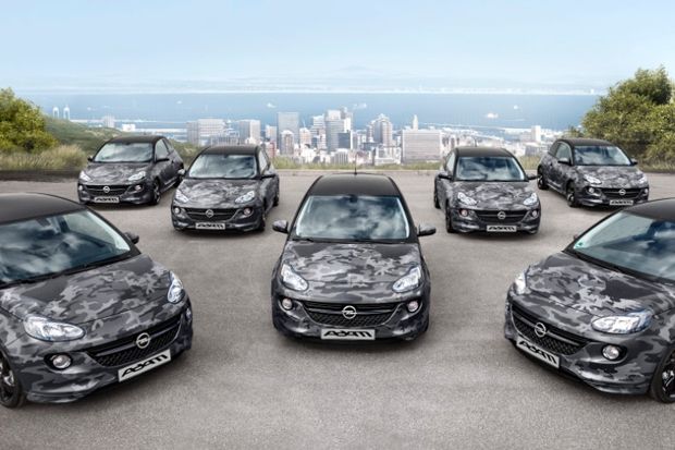 7 Mobil Opel Bryan Adams Siap Dilelang