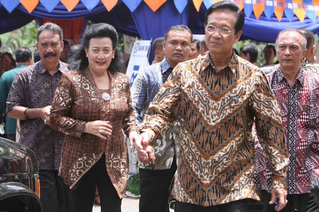 Sultan: Menteri Jokowi Harus Tahan Banting