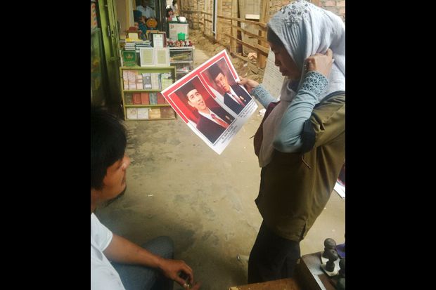 Poster Jokowi-JK Laris Manis di Palembang