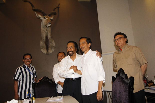 Surya Paloh Merapat ke Kantor Jokowi, Ada Apa?