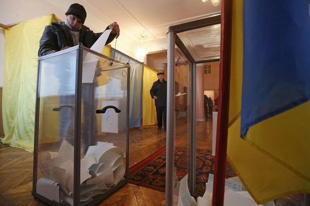 Di Tengah Krisis, Ukraina Gelar Pemilu Parlemen