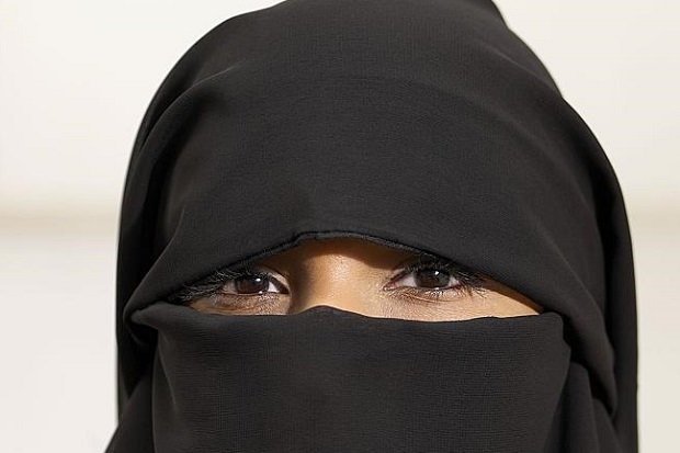 Memaksa Pakai Burqa di Australia akan Dipenjara