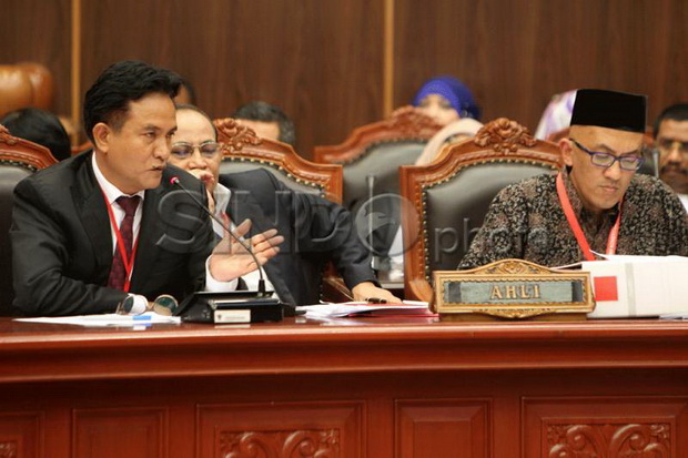 Yusril Sarankan Jokowi Undang Elite Parpol Atasi Konflik DPR