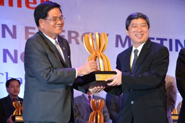 Toyota Raih ASEAN Energy Awards