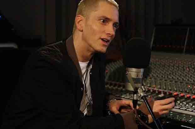 Eminem Bocorkan Album Barunya