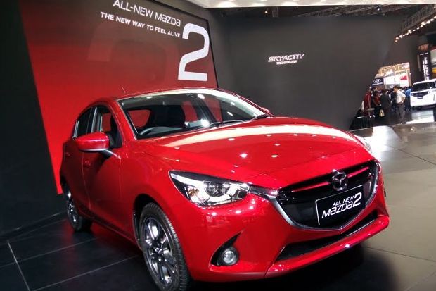 Mazda2 Sedan Meluncur di Thailand Auto Expo.