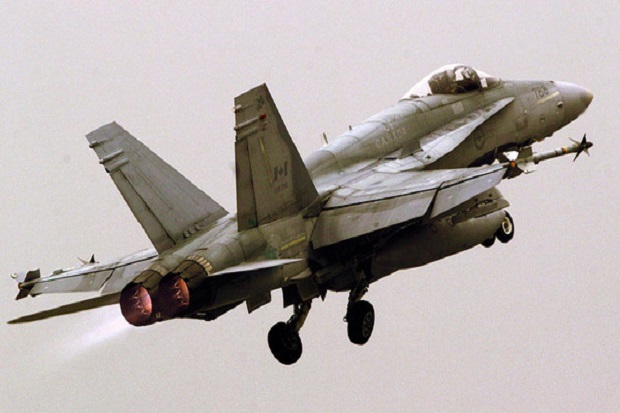 Pertama Kali Jet-jet Tempur Bombardir Sarang ISIS