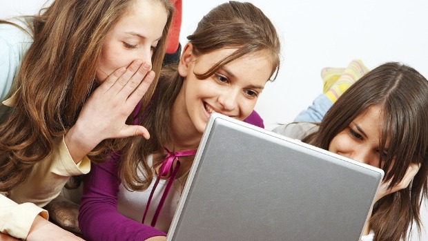 Perilaku Online Remaja Berisiko Menjadi Masalah Nyata