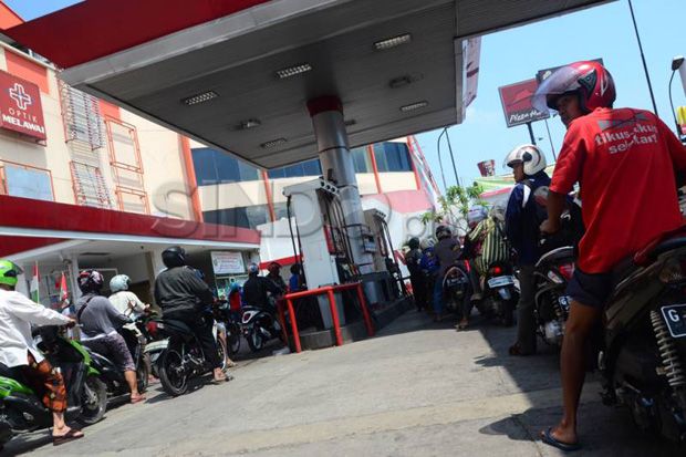 Naikkan BBM, ICW Sebut Jokowi Cuma Ambil Jalan Pintas