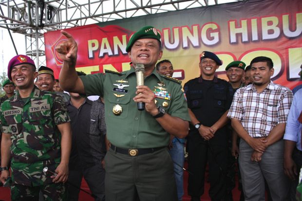 Trio Macan Manjakan Anggota TNI-Brimob di Batam