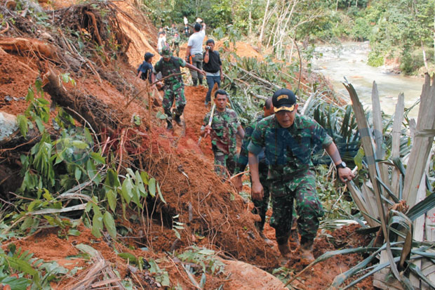 Banjir Bandang Ancam Warga Tapteng