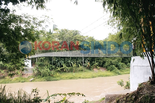 MNC Group Bangun Jembatan Gantung