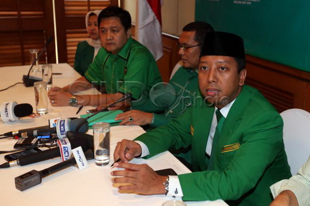 Ketum PPP Muktamar Surabaya Penuhi Panggilan KPK