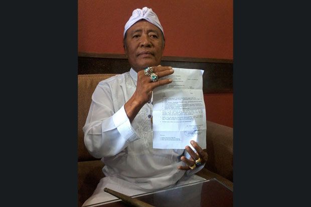 Mangku Sardja Tantang Ketua DPRD Bali Sumpah Pocong