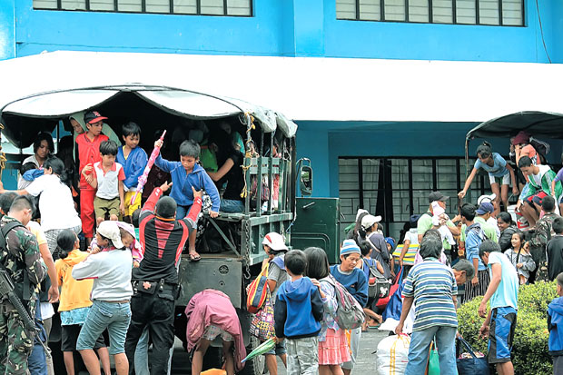50 Juta Penduduk Filipina Dievakuasi