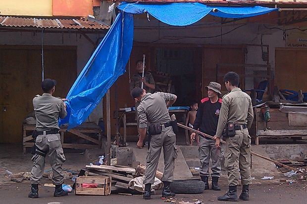 PKL Eks Pasar Sentral Watampone Kembali Digusur