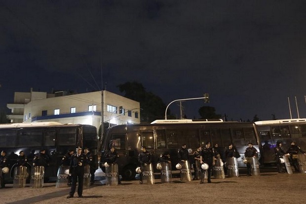 Kedubes Israel di Athena Diberondong Senapan Kalashnikov
