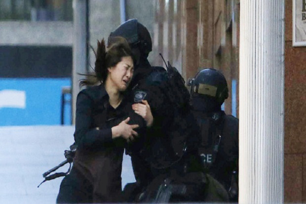 Enam Sandera di Sydney Lari dari Teroris