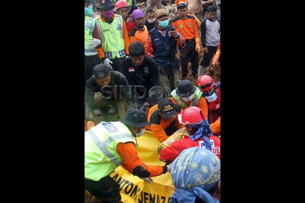 Korban Tewas Longsor Banjarnegara 86 Orang