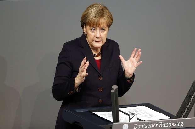 Merkel: Sanski Bagi Rusia Belum Akan Berakhir