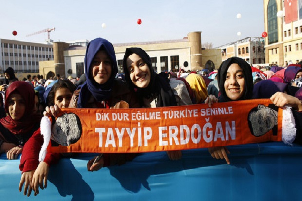 Dua Anak Kurang, Presiden Turki Kecam Program KB