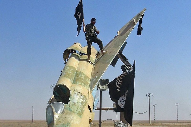 ISIS Diduga Tembak Jatuh Pesawat Tempur di Suriah