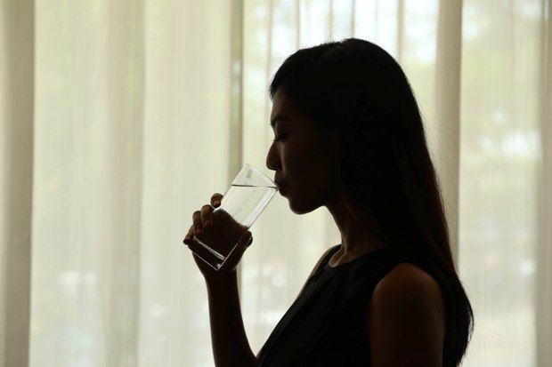 Mengenal Manfaat Minum Air Putih