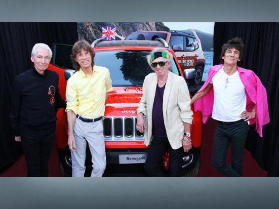 Jeep Renegade Bertandatangan Rolling Stones Harga Fantastis